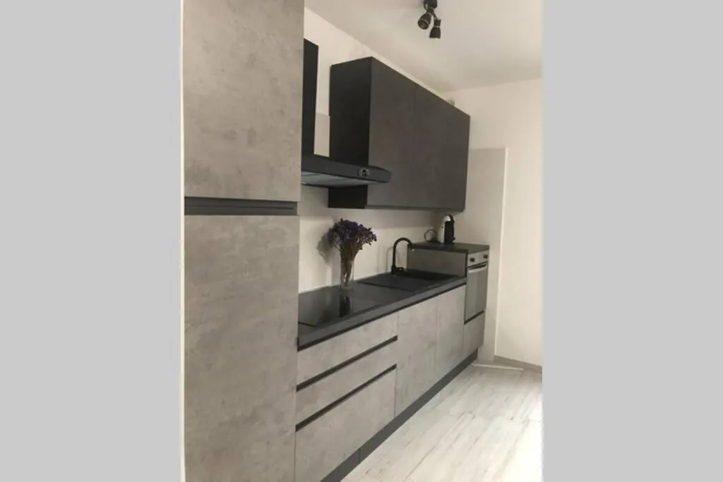 דירה Decimomannu Nuovo Appartamento Elegante,Curato Nei Dettagli